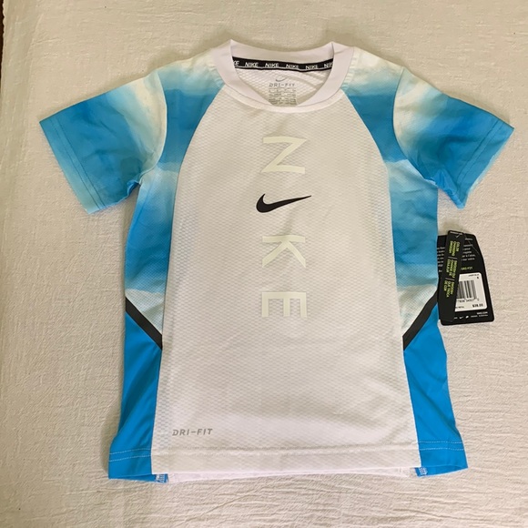 Nike Other - Kids Nike Dri-Fit T-shirt in Size Small NWT